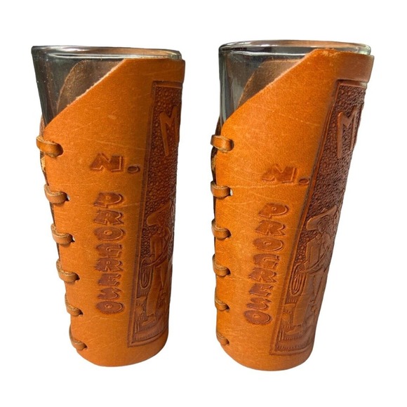Mexico N. Progreso Hand Tooled Leather Flask Bottle And Two Shot Glasses - Picture 6 of 12